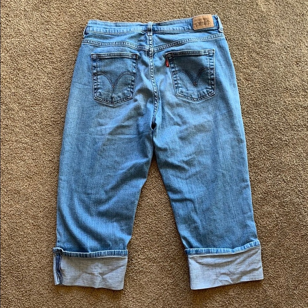Levi’s Capris - image 3